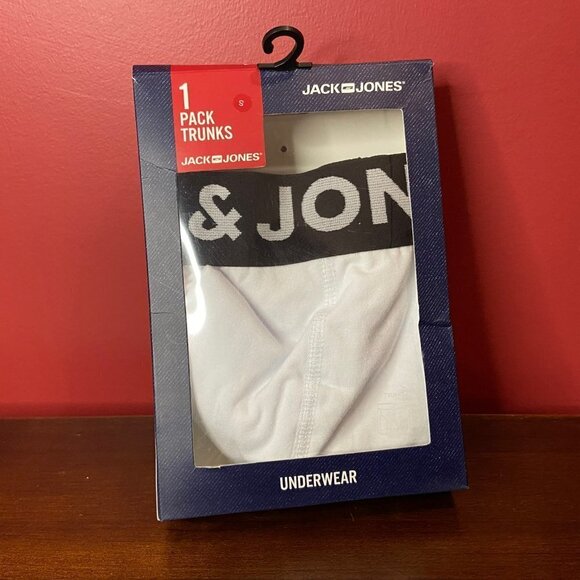 Jack and Jones Men's White Jacsense Trunks - NWT - Picture 2 of 3